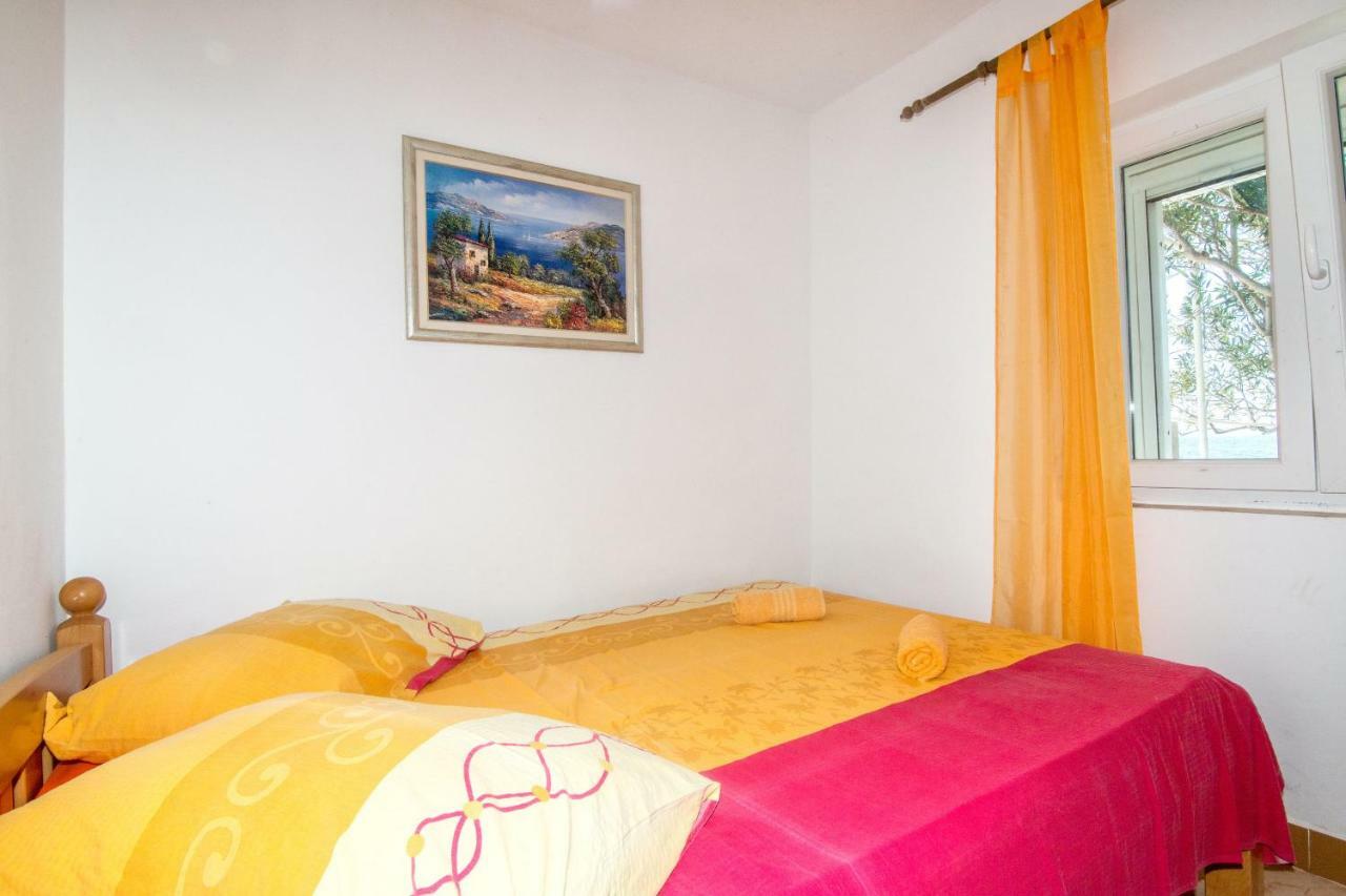Apartments Robinzon Petar Gdinj Экстерьер фото
