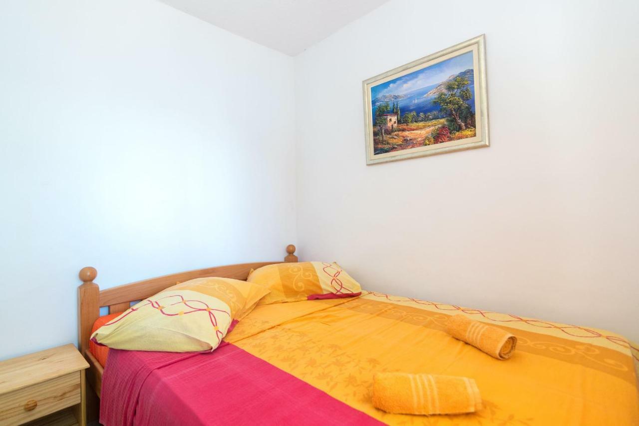 Apartments Robinzon Petar Gdinj Экстерьер фото